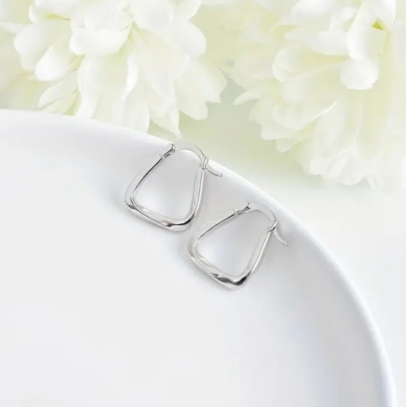 S925 Sterling Silver Business Casual Hoop Earrings - Picture 5 of 5